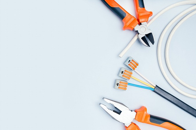 工具とケーブル